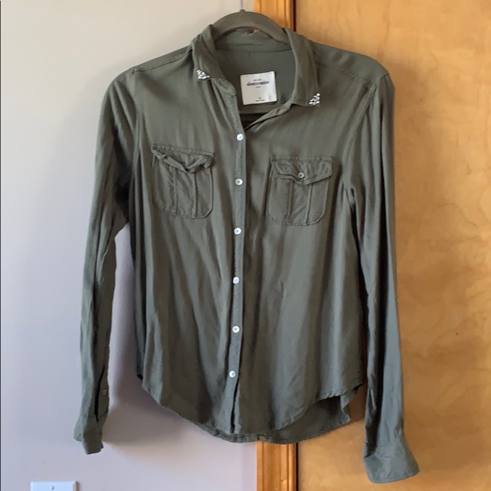 Olive green Abercrombie top
